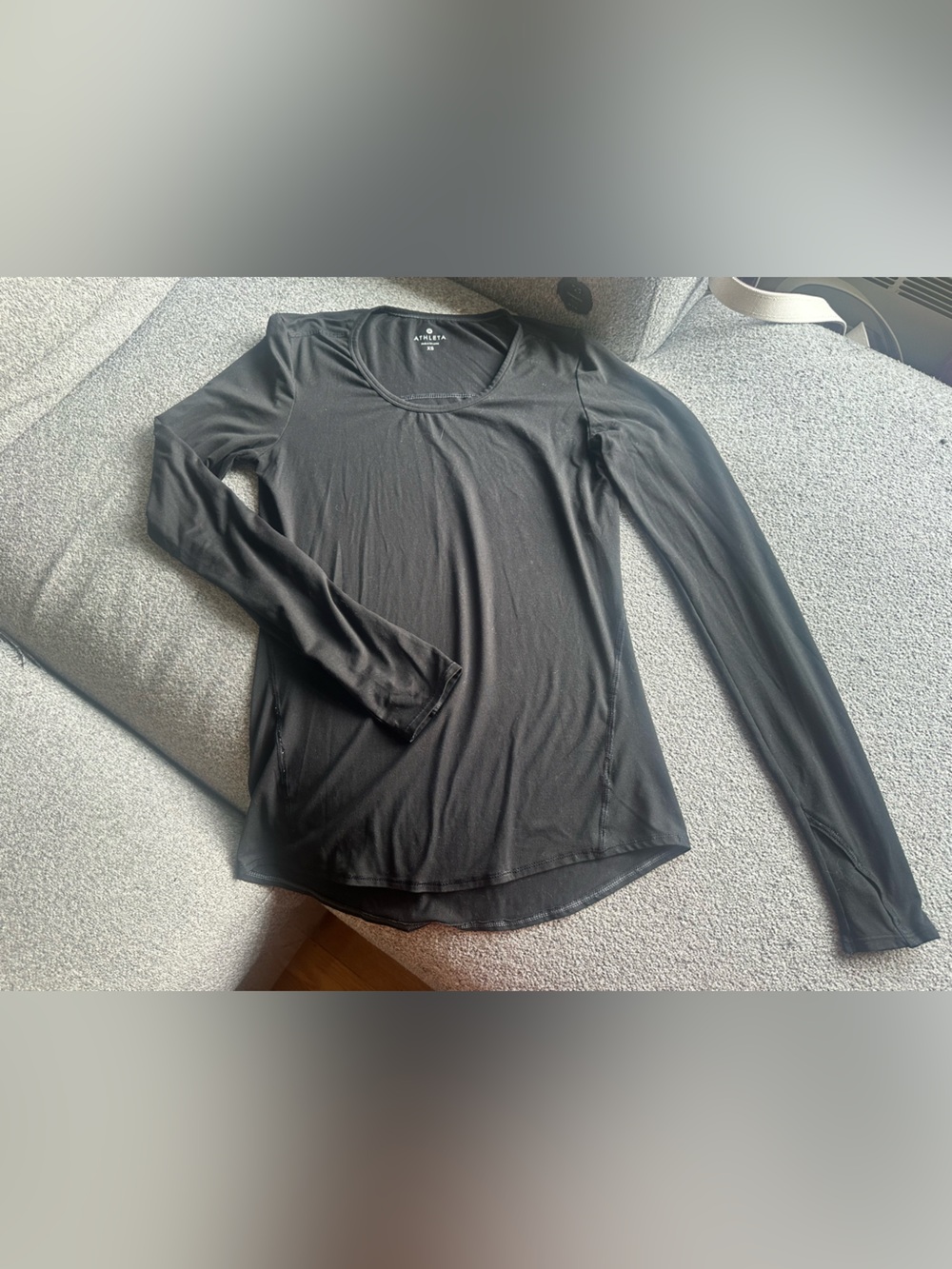 Athleta Chi Long Sleeve Performance Top Black XS Lightweight Athleisure